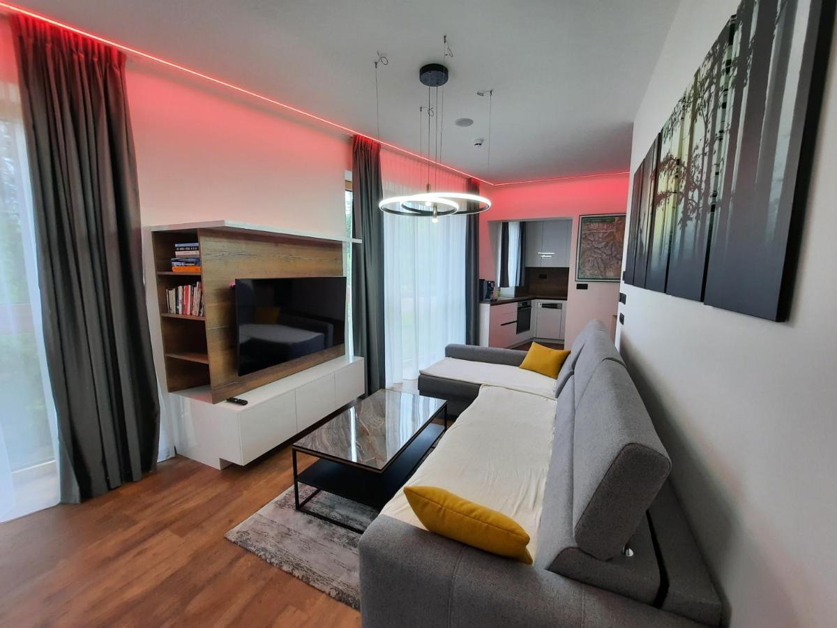 Hotel Ovruc - Rodinny Apartman 111 Štrbské Pleso Eksteriør bilde