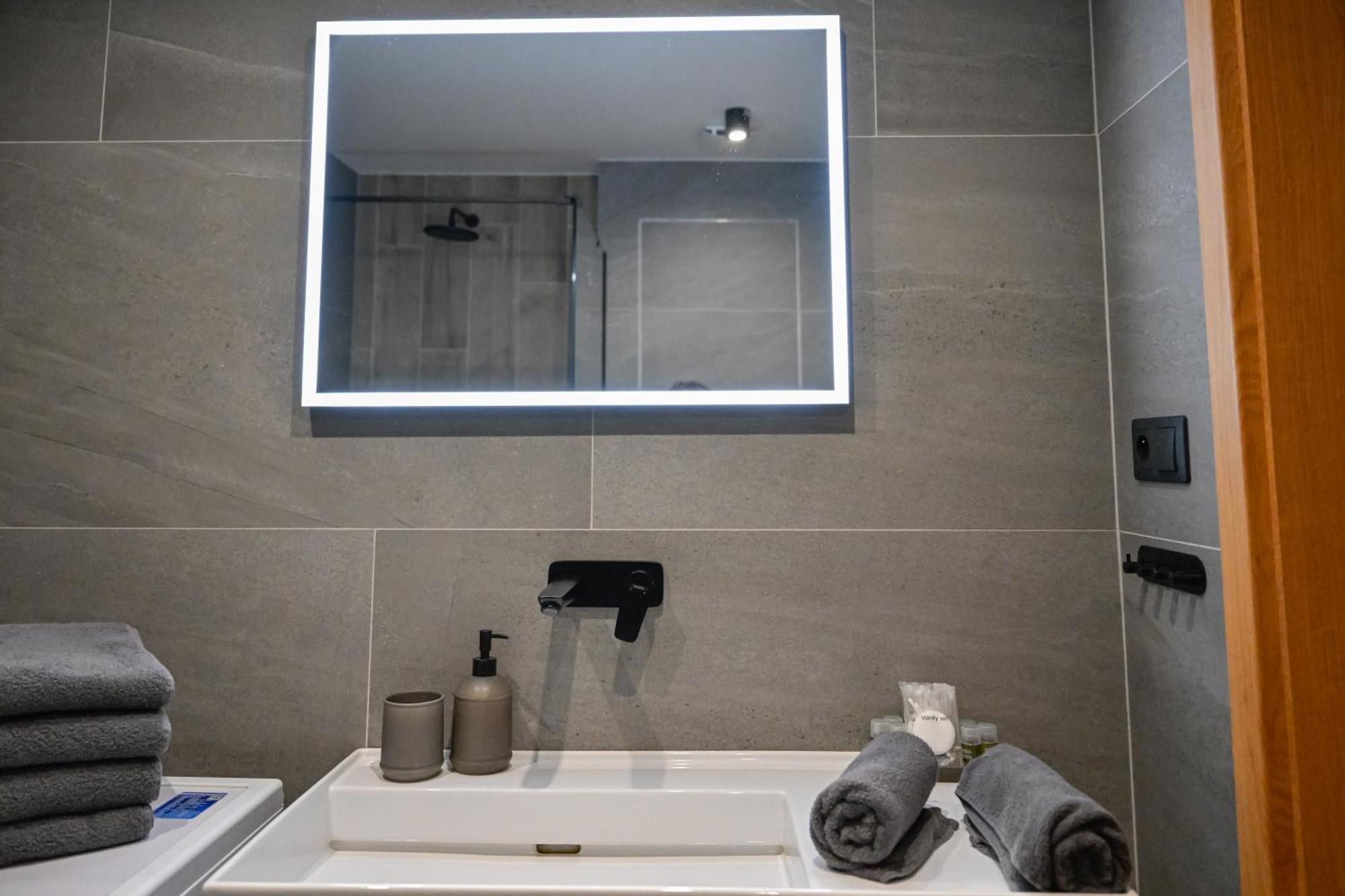 Hotel Ovruc - Rodinny Apartman 111 Štrbské Pleso Eksteriør bilde